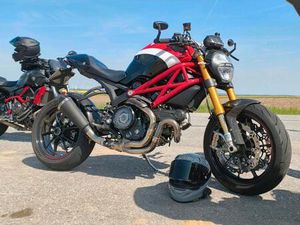 DUCATI MONSTER 1100 EVO