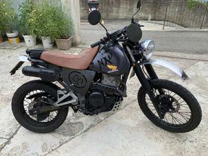 HONDA NX 650 DOMINATOR GRIGIO