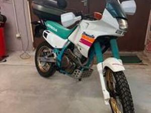 HONDA NX 650 DOMINATOR