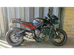 TRIUMPH STREET TRIPLE 765 R LOW, 2018, 9,809 MILES, EXCELLENT CONDITION