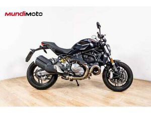 DUCATI MONSTER 821