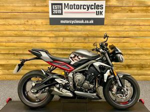 2022, TRIUMPH STREET TRIPLE 765 RS, ONLY 9,001 MILES, 1 OWNER, FSH, GREAT SPEC!