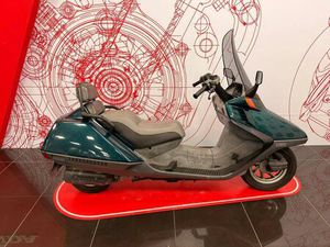 VENDO HONDA CN 250 USATA A CALVI (CODICE 9883253) - MOTO.IT