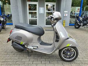 VESPA GTS 300