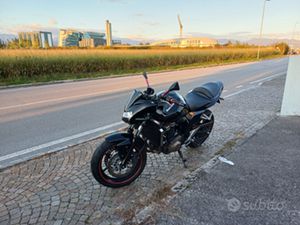 KAWASAKI Z750