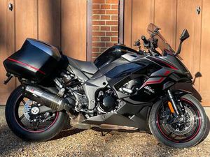 USED KAWASAKI NINJA 1000 SX PERFORMANCE TOURER FOR SALE IN WESTERHAM