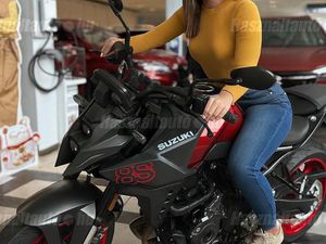 LUCY SZERINT SZÁMIT A MÉRET