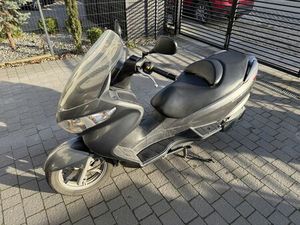 ELEGANCKI I NIEZAWODNY SUZUKI BURGMAN 200 Z 2009R. IDEALNY DO MIASTA! OŻARÓW MAZOWIECKI