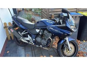 SUZUKI BANDIT PLUS 2. RHAMEN UND 2. MOTOR