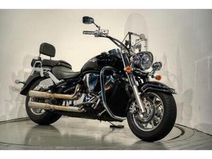 SUZUKI VLR 1800 INTRUDER *SUPER AUSSTATTUNG*