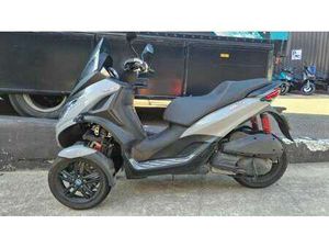 PIAGGIO MP3 300