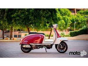 ROYAL ALLOY TG 125 CC S A MODERN CLASSIC RETRO AUTOMATIC MOPED SCOOTER FOR SAL...