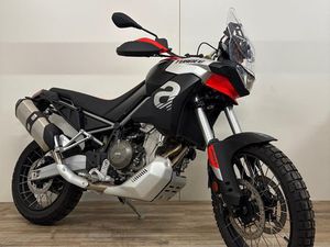 MOTO NEUVE: APRILIA TUAREG 660