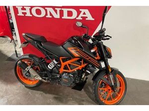 KTM DUKE 125 2021