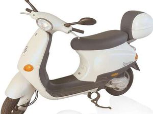 VESPA PRIMAVERA S 50 COLORE MADREPERLA CON SELLA BLI