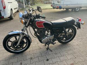 YAMAHA SR 500 ORIGINAL ZUSTAND. NUMMERNGLEICH