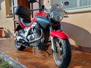 MOTO GUZZI 850 BREVA