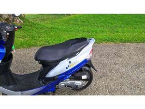 V-CLIC - 4TAKT 49 CCM MOPED EURO 4 TAUSCH ESCOOTER