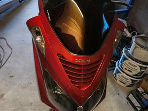 DAELIM 125 FREEWING S2 ROLLER TOP