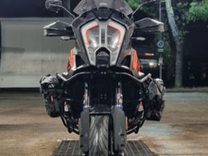 KTM 1290 SUPER ADVENTURE S 2023