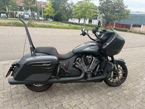 INDIAN CHALLENGER DARK HORSE