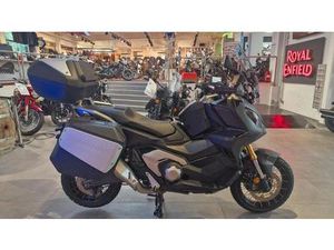 HONDA ADV 750 MIT VIEL ZUBEHÖR