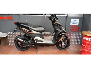 PIAGGIO NRG 50 PARI AL NUOVO