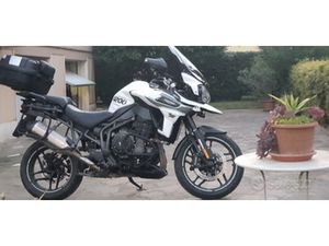 TRIUMPH EXPLORER 1200 XRT