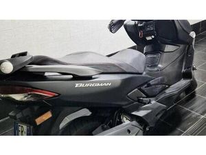 VENDO SUZUKI BURGMAN AN 400 (2017 - 20) USATA A BOLOGNA (CODICE 9883872) - MOTO.IT