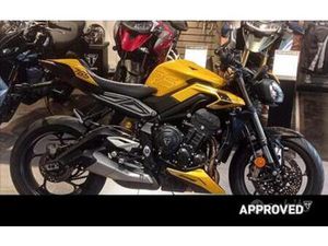 TRIUMPH STREET TRIPLE 765 RS