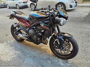 TRIUMPH STREET TRIPLE R 765 765R