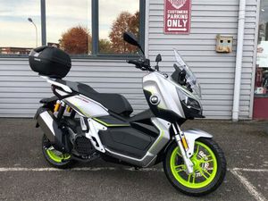 QJ MOTOR ATR 125 2025 125 CM3 | SCOOTER | 160 KM | 35760 MONTGERMONT