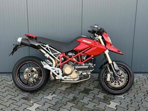 DUCATI HYPERMOTARD 1100 S