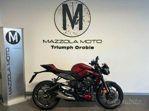 TRIUMPH STREET TRIPLE RS 2024