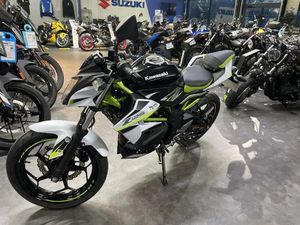KAWASAKI Z125 2021