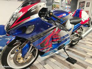 SUPERBE HAYABUSA 2001