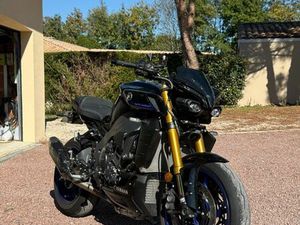 MT-10 SP 2023 • AKRAPOVIC • 6 200 KM • ÉTAT IMPECCABLE