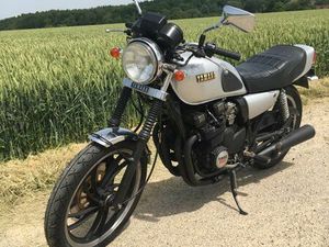 YAMAHA 400 XJ 4V7