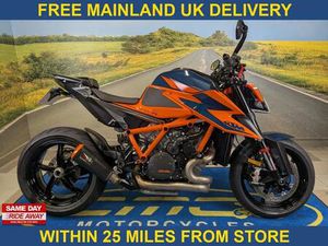 KTM 1290 SUPERDUKE R EVO