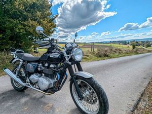 TRIUMPH THRUXTON 900 (BONNEVILLE, SCRAMBLER)