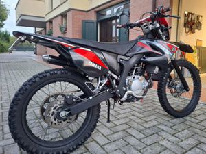 YAMAHA DT 50