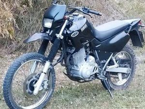 YAMAHA XT 600E, 4PT DA 2002
