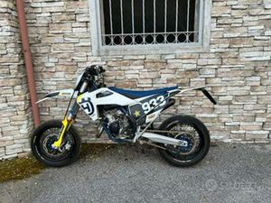 HUSQVARNA TC 125 MOTARD