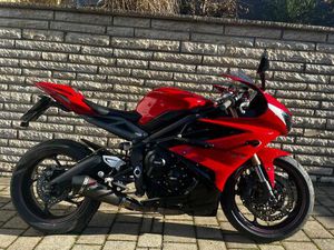 TRIUMPH DAYTONA 675