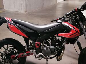 DERBI ENTIÈREMENT RESTAURÉ