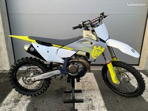 HUSQVARNA 450 FC 2024