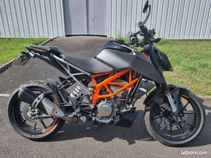 MOTO 125 KTM DUKE OCCASION ANNÉE 2021