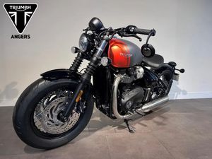 TRIUMPH BONNEVILLE BOBBER 1200 2025