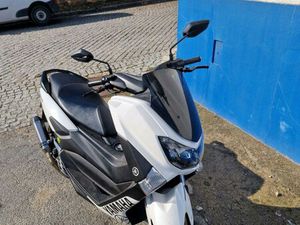 YAMAHA NMAX