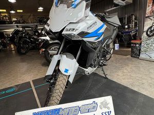 MOTO ZONTES 703 F ADVENTURE